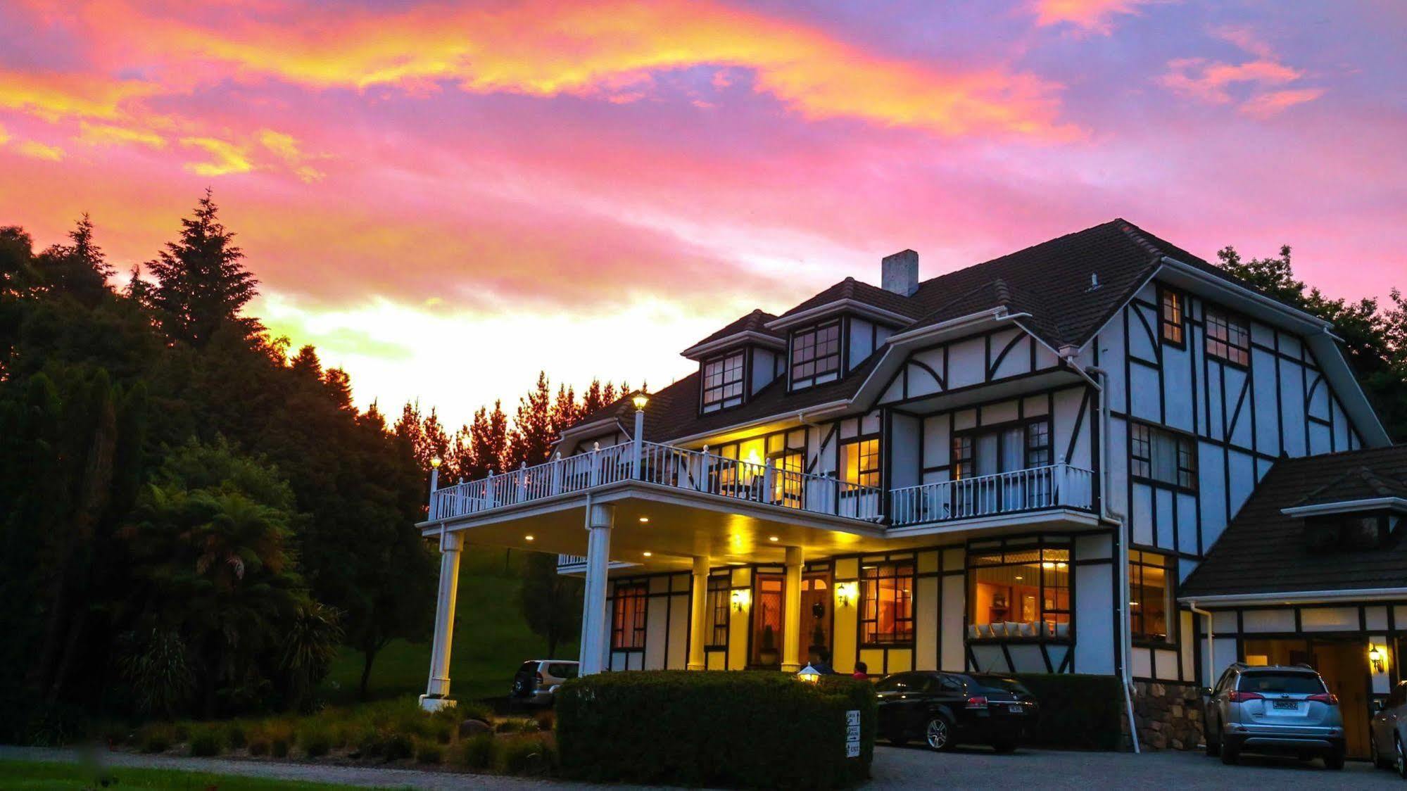 Hamurana Lodge Rotorua Ngoại thất bức ảnh
